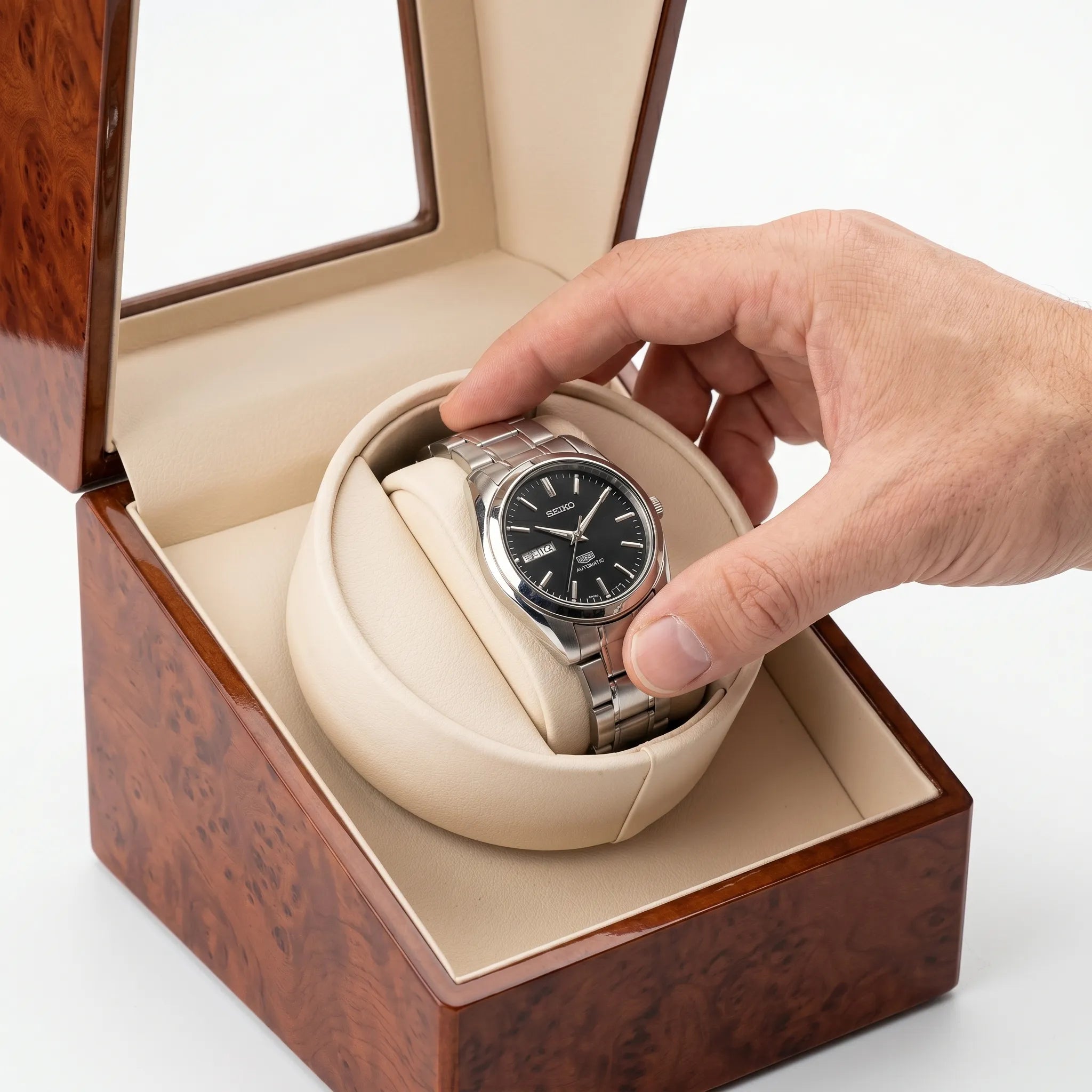Remontoir Laqué – Facette Onyx I